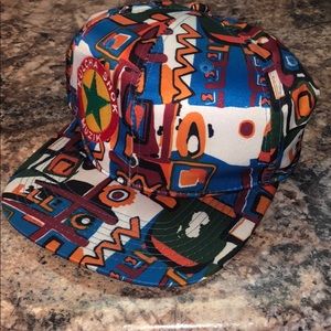 LIMITED EDITION URBAN RETRO 80s Snap-Back